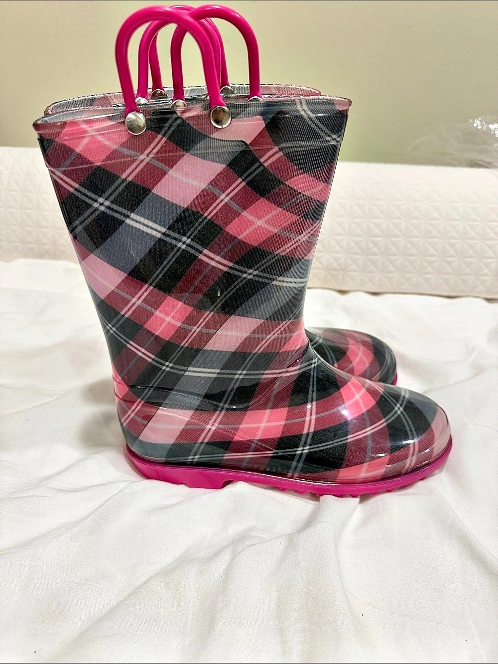 Puddle Play Plaid PVC Rain Boots in Pink & Black little girls US 2 handles